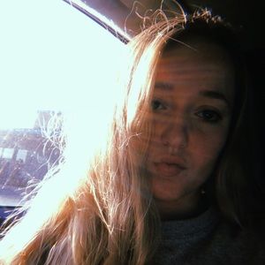 Meet your Posher, Krissi